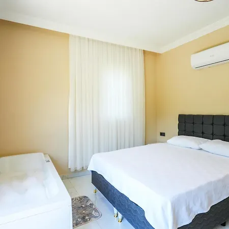Albatross Villa *